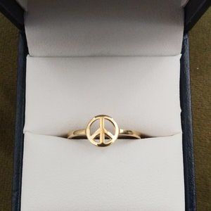10K Yellow Gold Peace Ring - Size 7